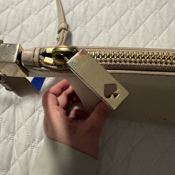 Kate Spade Cream Foster Court Pepper Crossbody Bag Purse - Picture 8 of 16